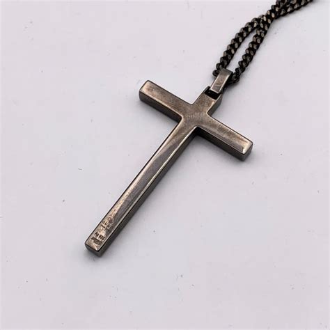 Gucci Sterling Silver Diamantissima Cross Pendant Unisex .